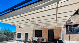 Instaladores profesionales de toldos en La Pueblanueva.